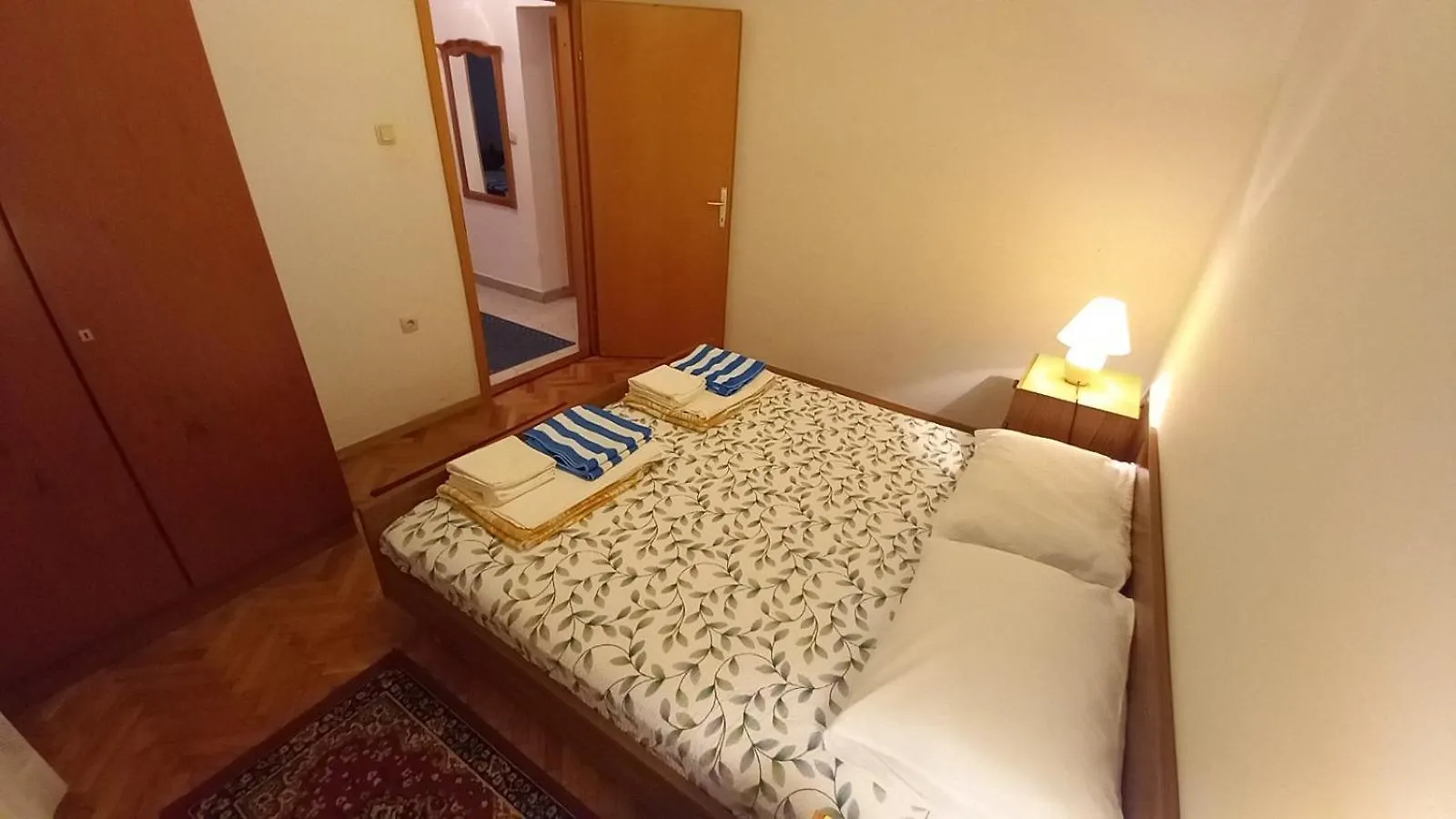 Apartments House Vukelic 茨里克韦尼察